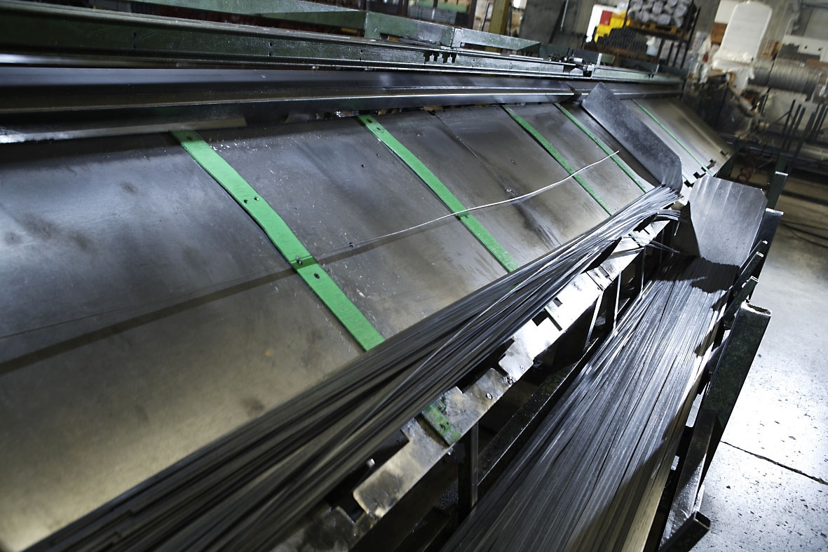 Lavorazione industriale dell'acciaio in stabilimento